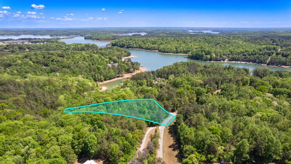 1.4 Acre Wooded Lot with Power & Water bordering Lake Hartwell Recreation Area : SC_Oconee_00001