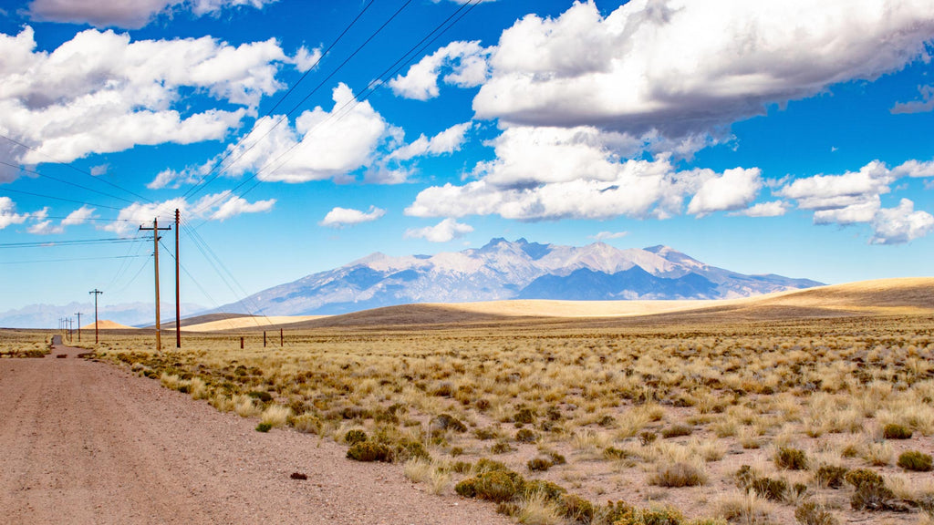 40 Acres with Power, County Road Frontage & Amazing Rocky Mountain Views : CO_Costilla_00004