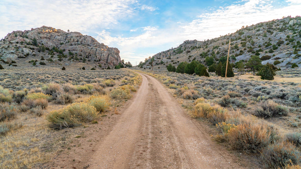 40 Acres with Road Access & Electricity near Pathfinder Reservoir : WY_Carbon_00038