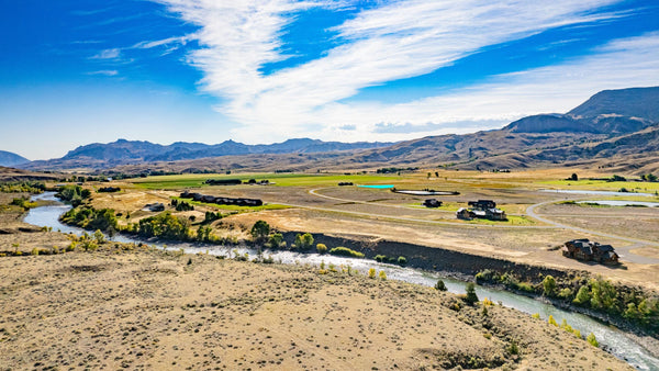1.65 Acres Lot in Gated Subdivision minutes from Yellowstone National Park : WY_Park_00002