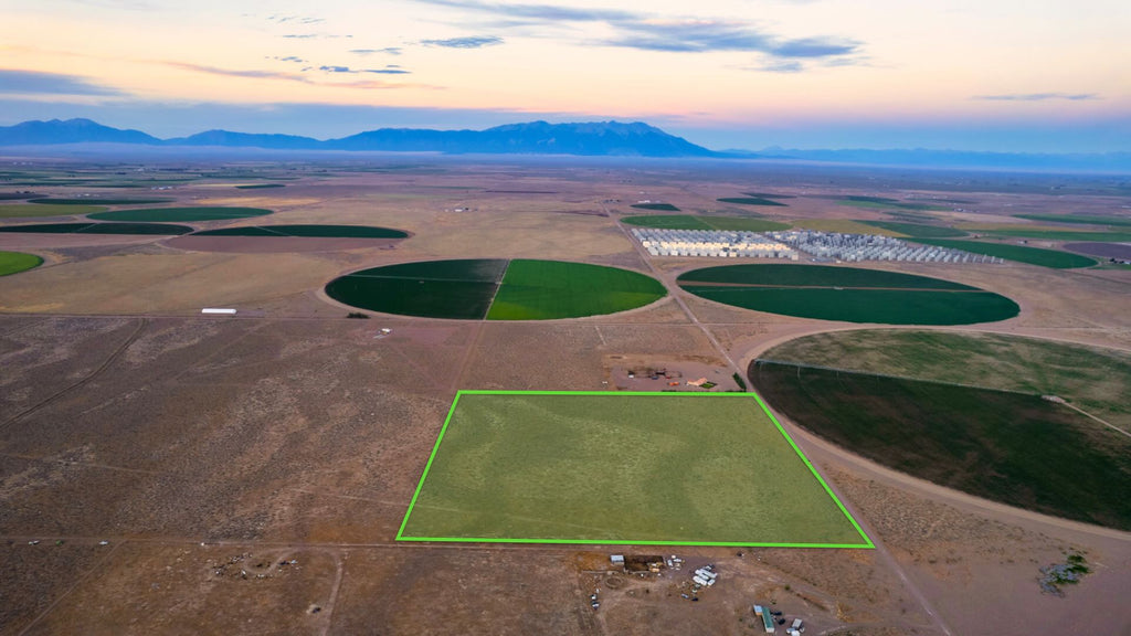 40 Acres with Power, Road Frontage & Amazing Mountain Views : CO_Alamosa_00053