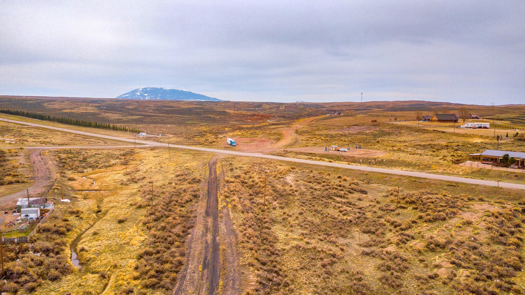 1.29 Acres with Paved Road Frontage & Utilities in Hanna, WY : WY_Carbon_00045